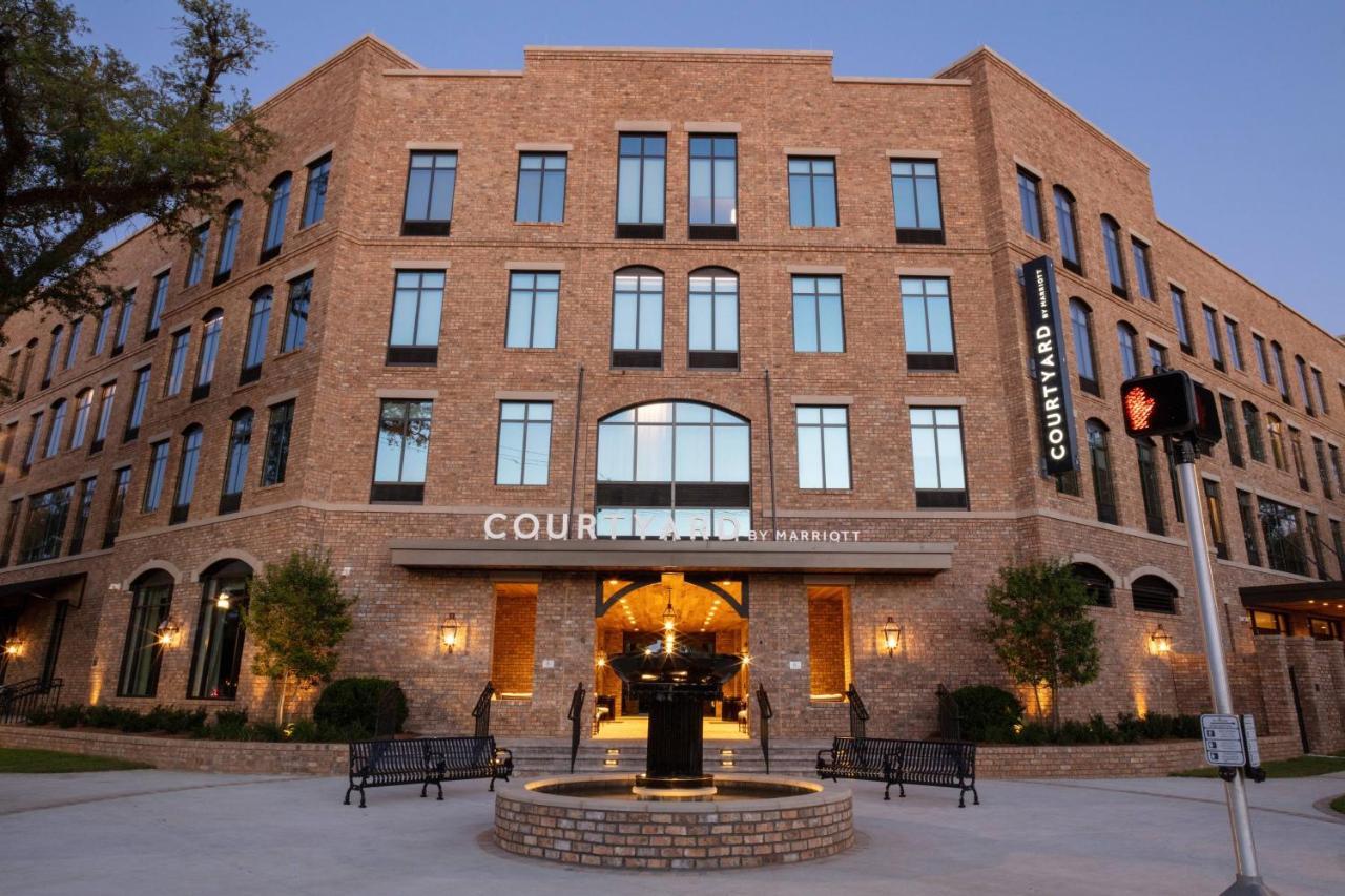 Courtyard By Marriott Thomasville Downtown エクステリア 写真