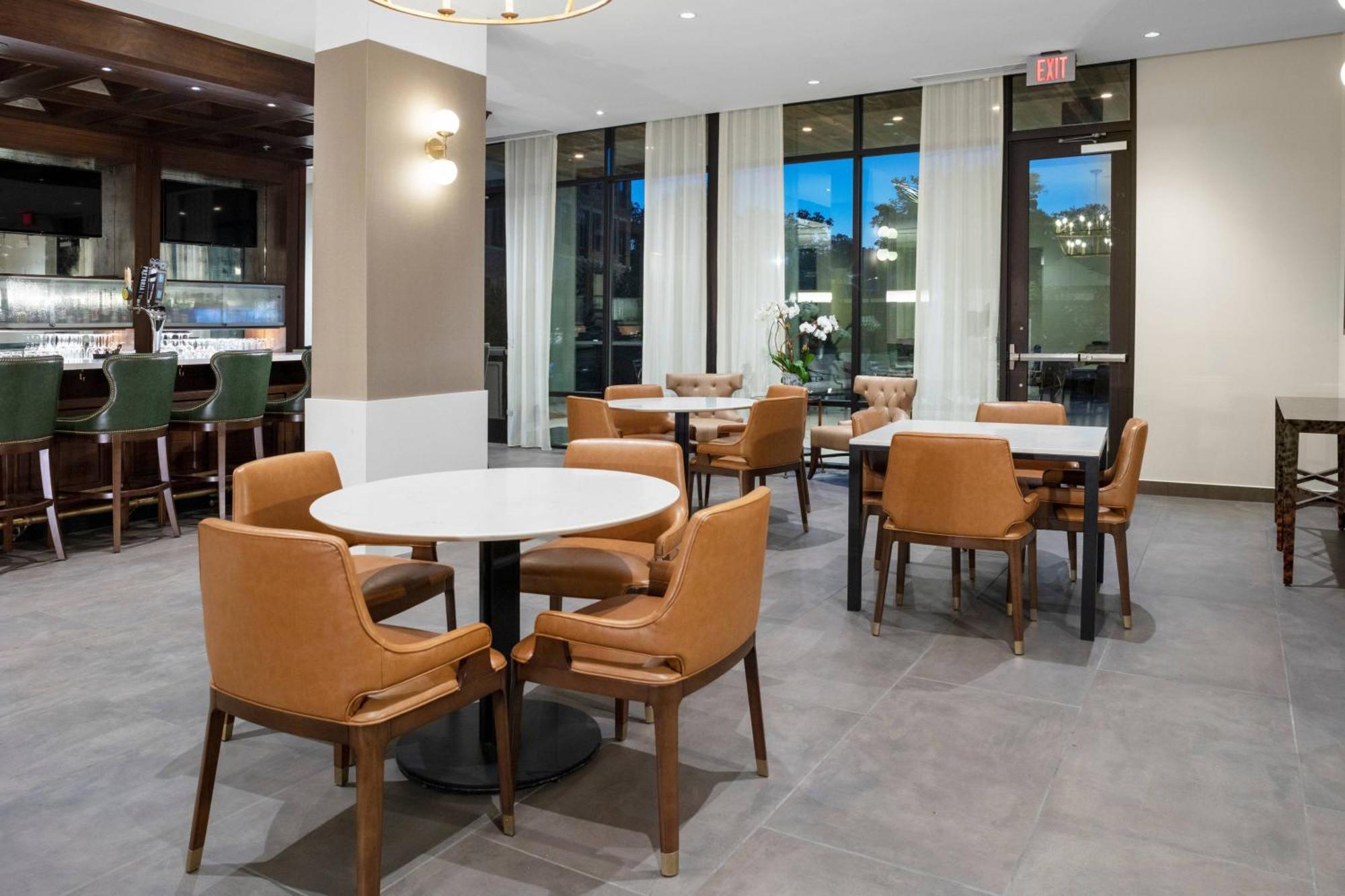 Courtyard By Marriott Thomasville Downtown エクステリア 写真